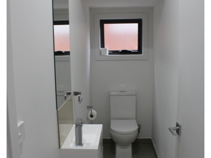 2/44 Andrews Street, Burwood VIC 3125