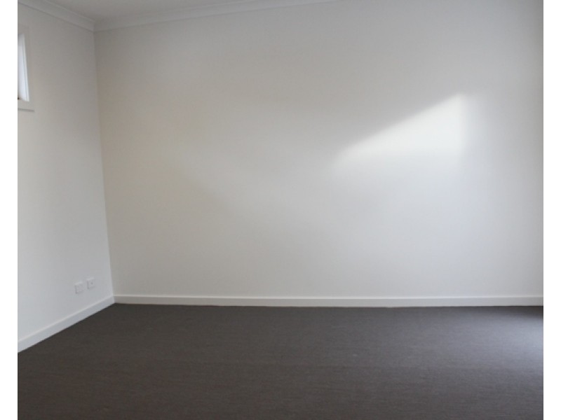 2/44 Andrews Street, Burwood VIC 3125