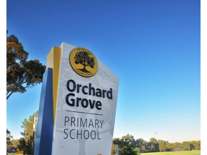 9 Mingeta Avenue, Blackburn South VIC 3130