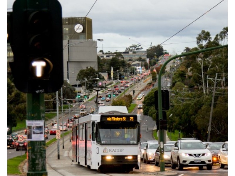 9 Mingeta Avenue, Blackburn South VIC 3130