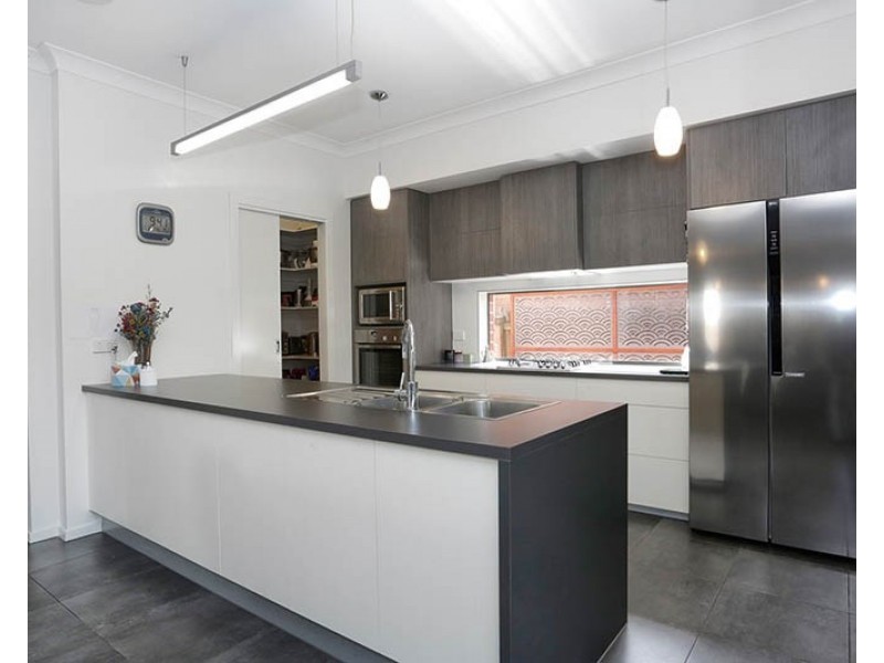 2/188 Springfield Road, Blackburn VIC 3130