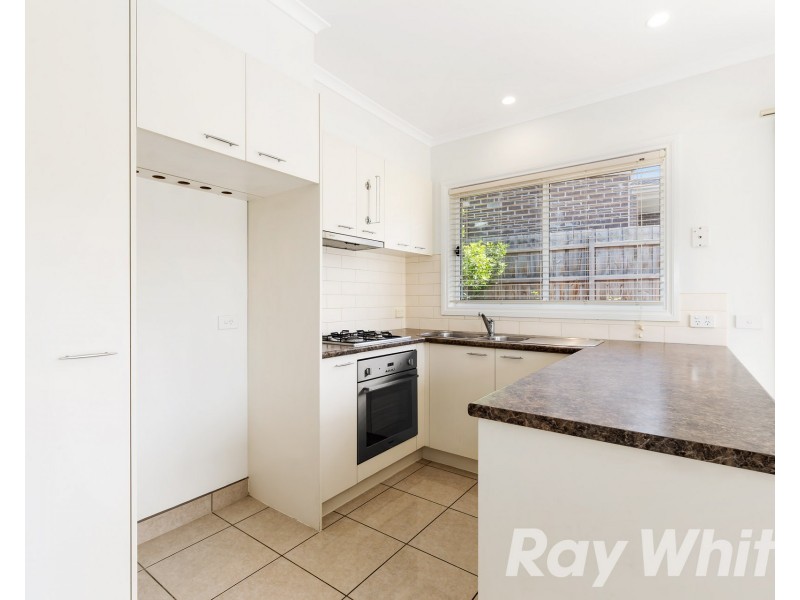 2/30 Wooddale Grove, Donvale VIC 3111