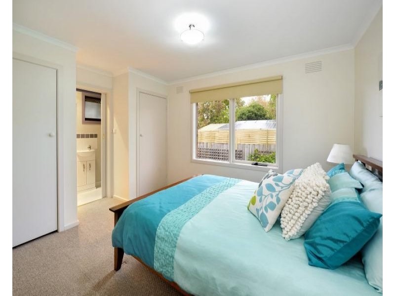 4/32 Barcelona Street, Box Hill VIC 3128