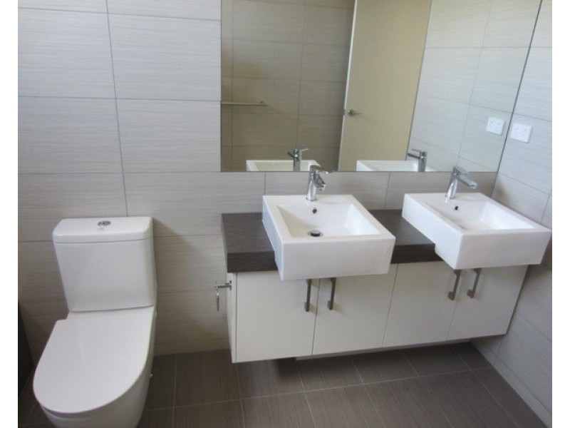 3/2 Oliver Street, Ringwood VIC 3134