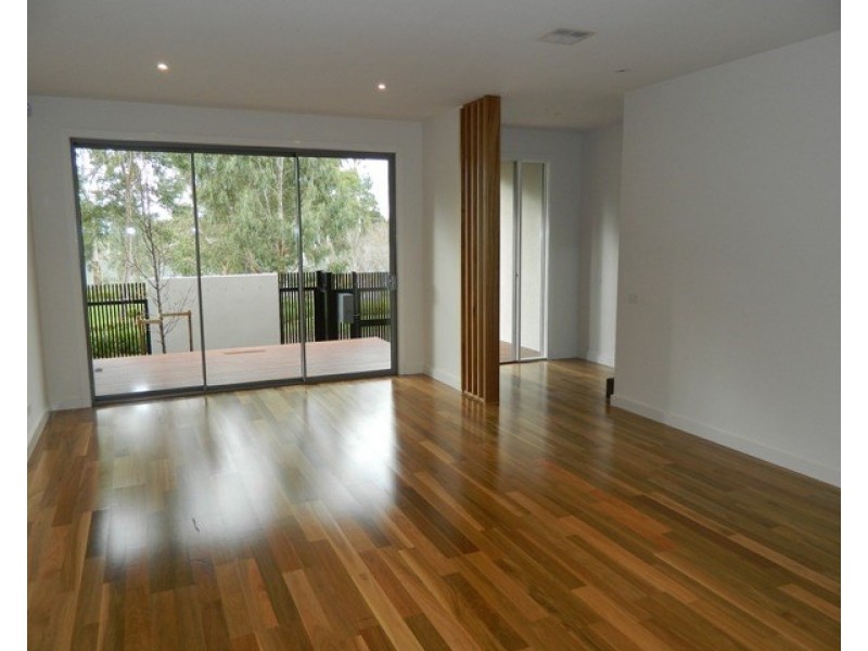 23 Charlottes Way, Forest Hill VIC 3131