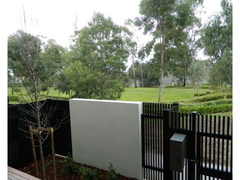 23 Charlottes Way, Forest Hill VIC 3131