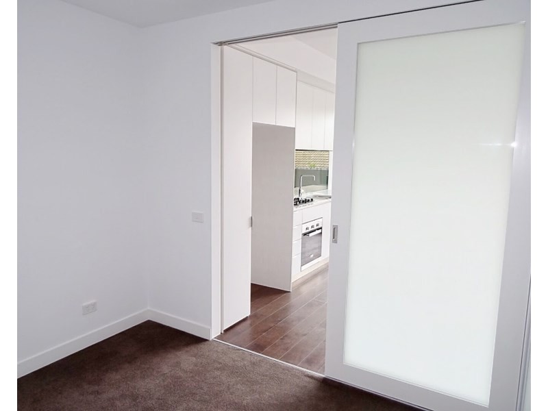 3/83 Tram Road, Doncaster VIC 3108