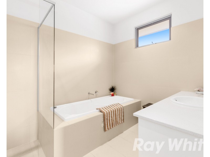 2/42 Birdwood Street, Box Hill South VIC 3128