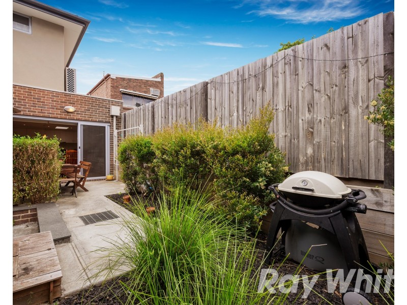 2/42 Birdwood Street, Box Hill South VIC 3128