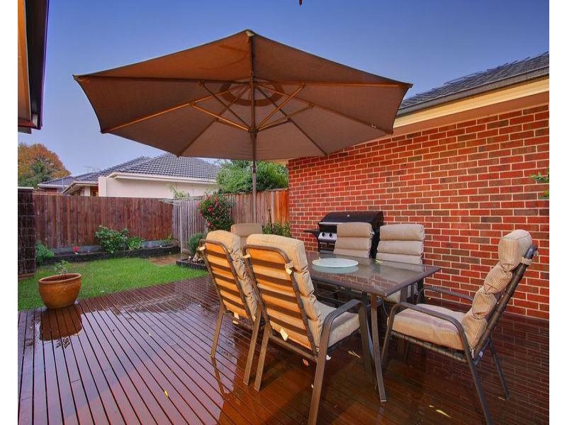 1/32 Holland Road, Ringwood East VIC 3135