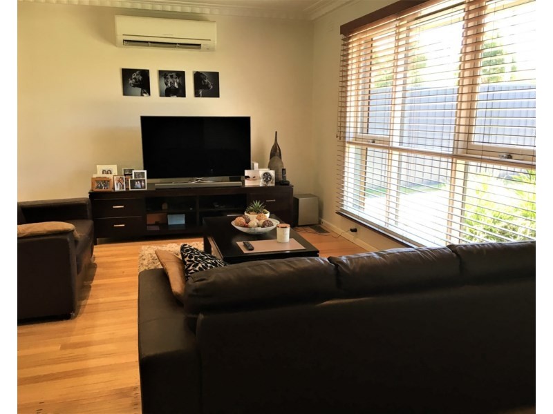 10 Adrian Avenue, Blackburn South VIC 3130