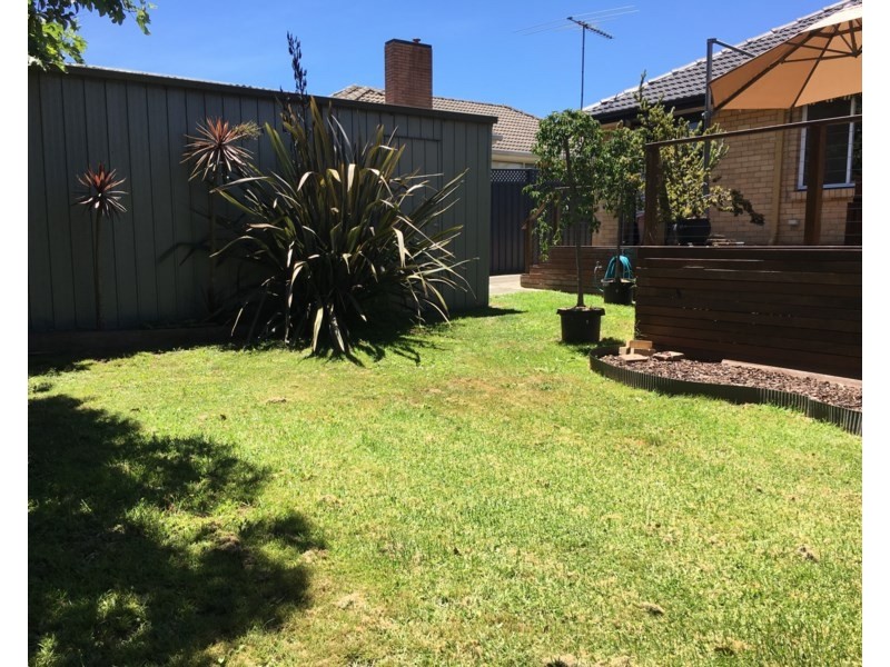 10 Adrian Avenue, Blackburn South VIC 3130