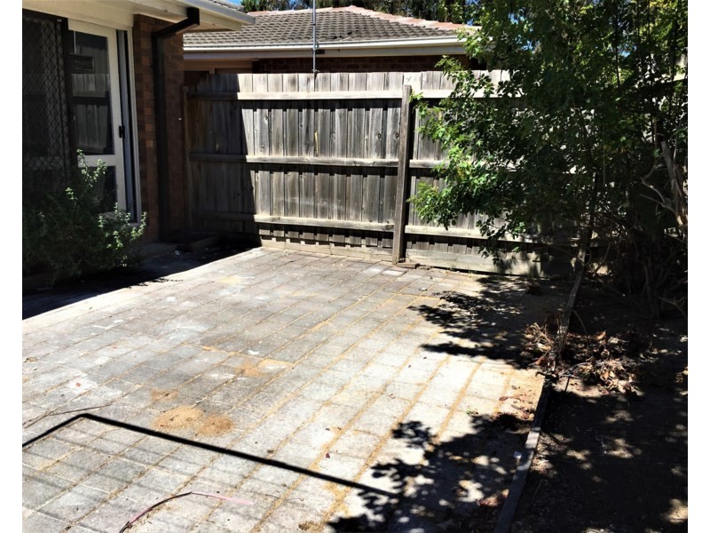 2/2 Clanbrae Avenue, Burwood VIC 3125