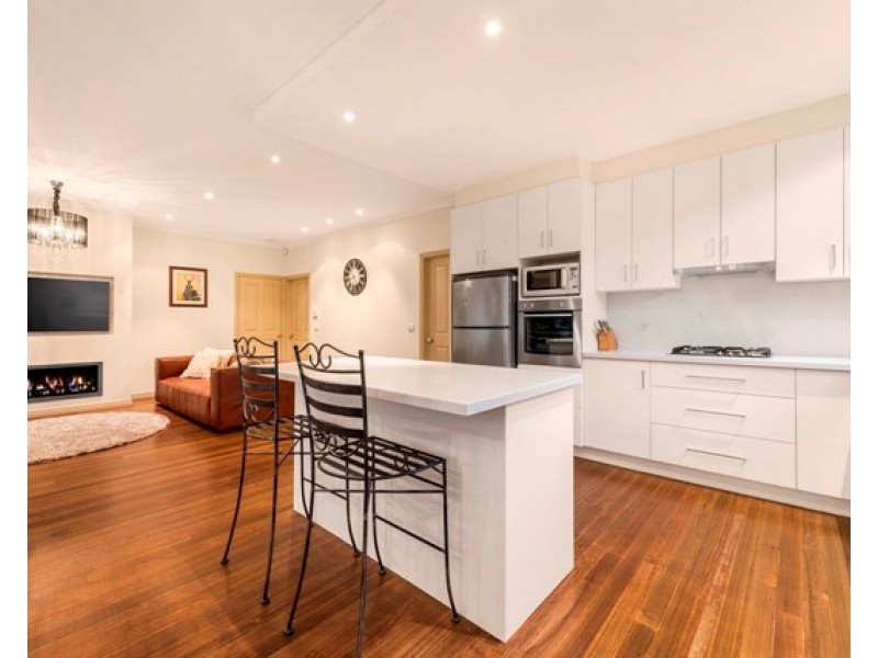 2A Edyvean Street, Surrey Hills VIC 3127