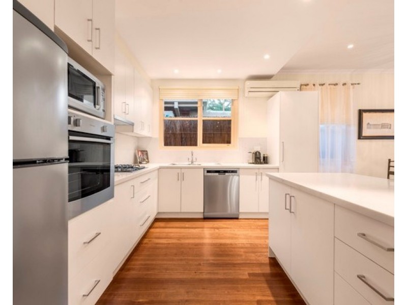 2A Edyvean Street, Surrey Hills VIC 3127