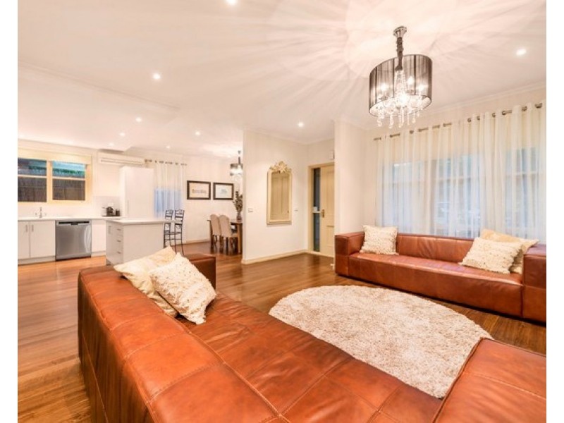 2A Edyvean Street, Surrey Hills VIC 3127