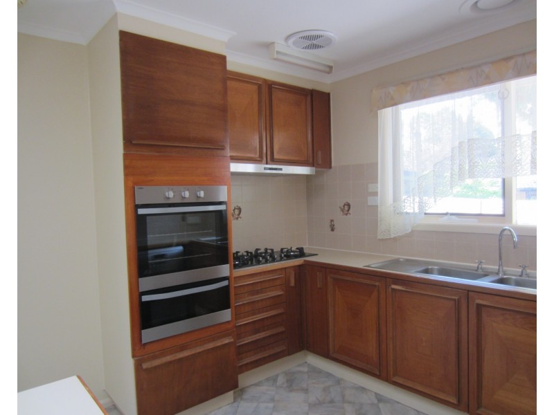 14 Leons Court, Blackburn VIC 3130