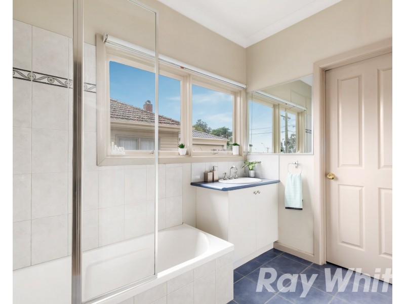 1/64 Mount Dandenong Road, Ringwood East VIC 3135