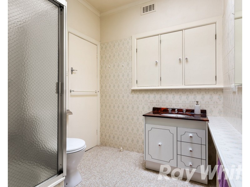 41 Rostrevor Parade, Mont Albert North VIC 3129