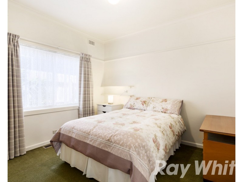 41 Rostrevor Parade, Mont Albert North VIC 3129