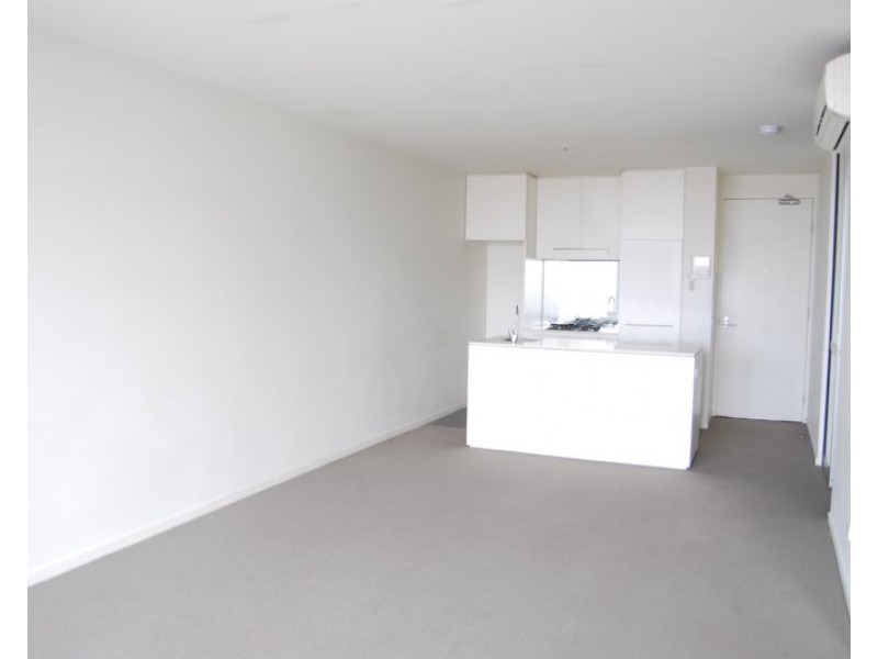 802/8 McCrae Street, Docklands VIC 3008