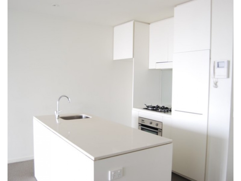 802/8 McCrae Street, Docklands VIC 3008