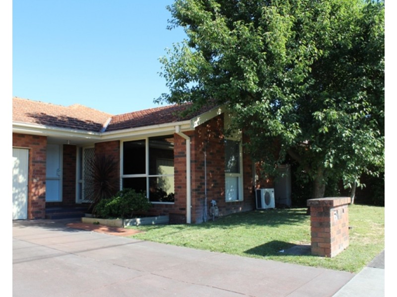 26 McKeon Road, Mitcham VIC 3132