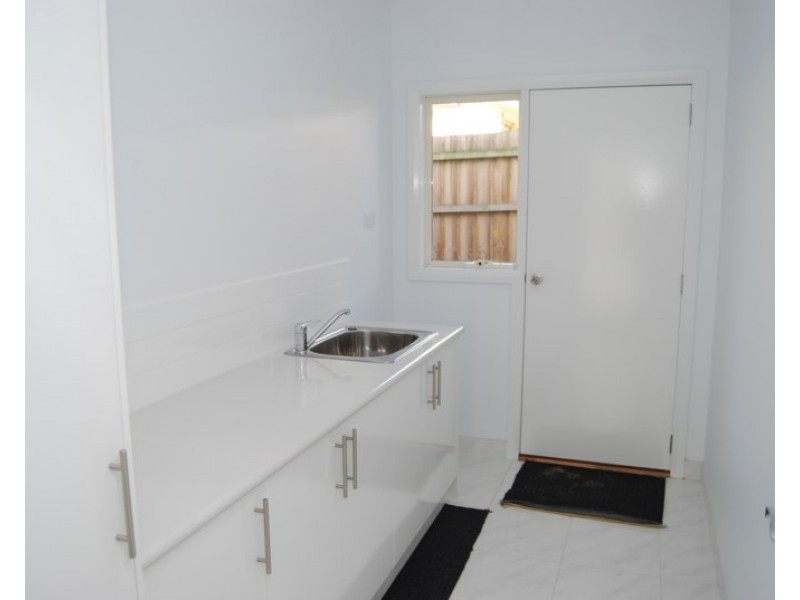 2/144 Burwood Highway, Burwood East VIC 3151