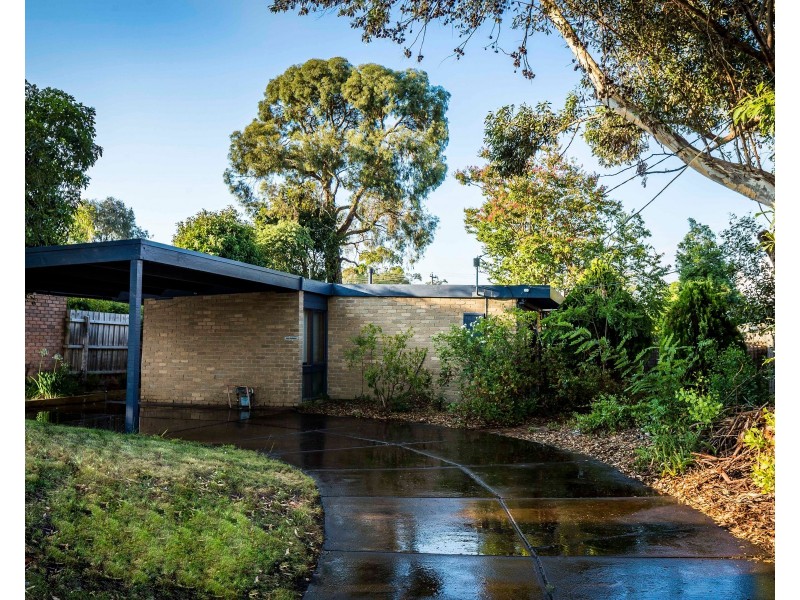 65 Galahad Crescent, Glen Waverley VIC 3150