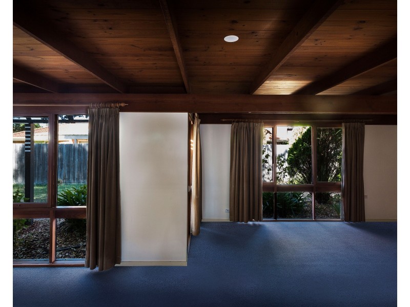 65 Galahad Crescent, Glen Waverley VIC 3150