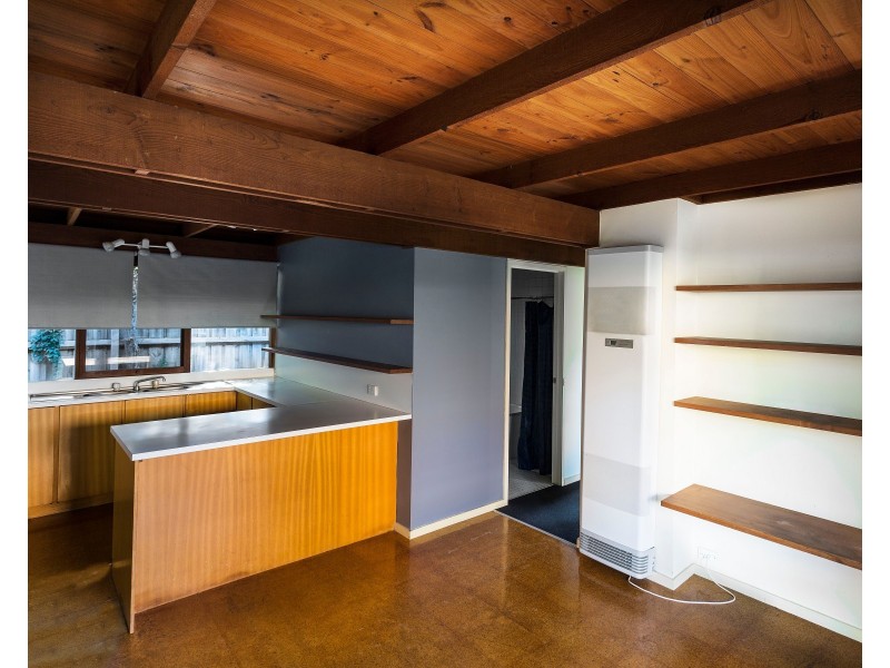 65 Galahad Crescent, Glen Waverley VIC 3150