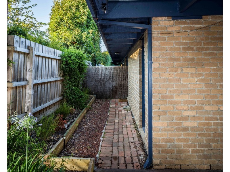65 Galahad Crescent, Glen Waverley VIC 3150