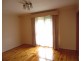 8 Ansett Crest, Forest Hill VIC 3131