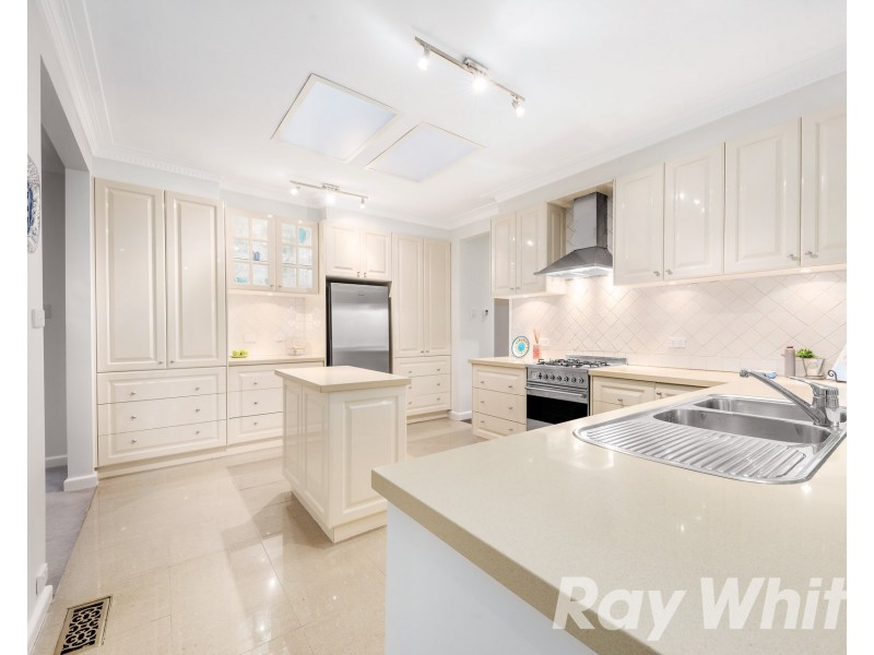 36 Glen Ebor Avenue, Blackburn VIC 3130