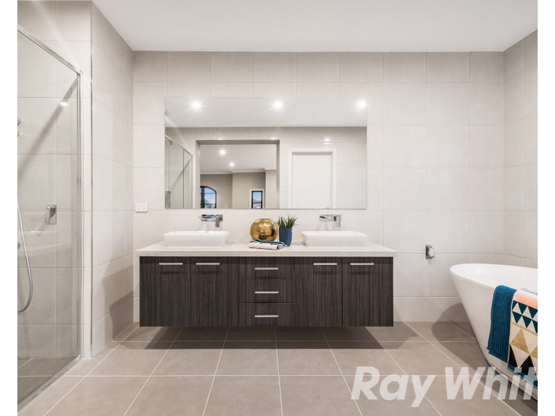 7 Kevin Avenue, Blackburn VIC 3130