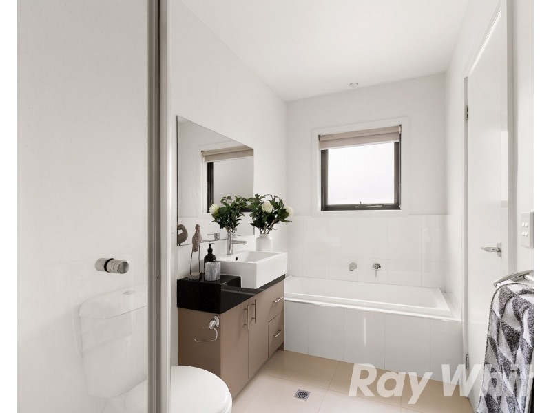 202/17 Station Street, Blackburn VIC 3130