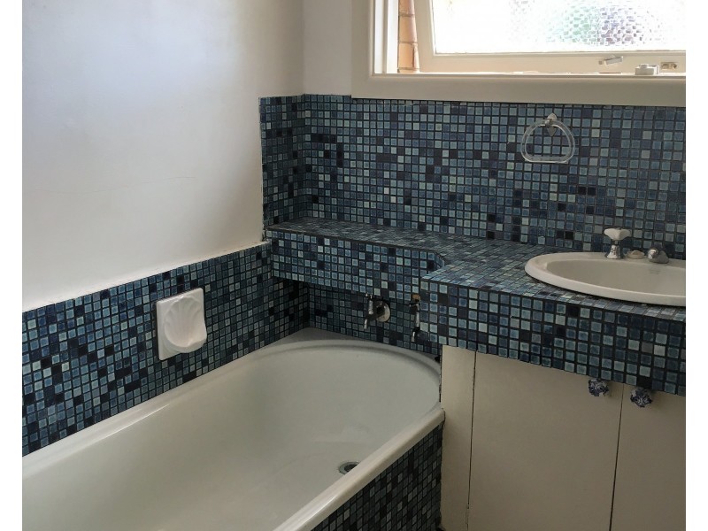 23 Victor Crescent, Forest Hill VIC 3131