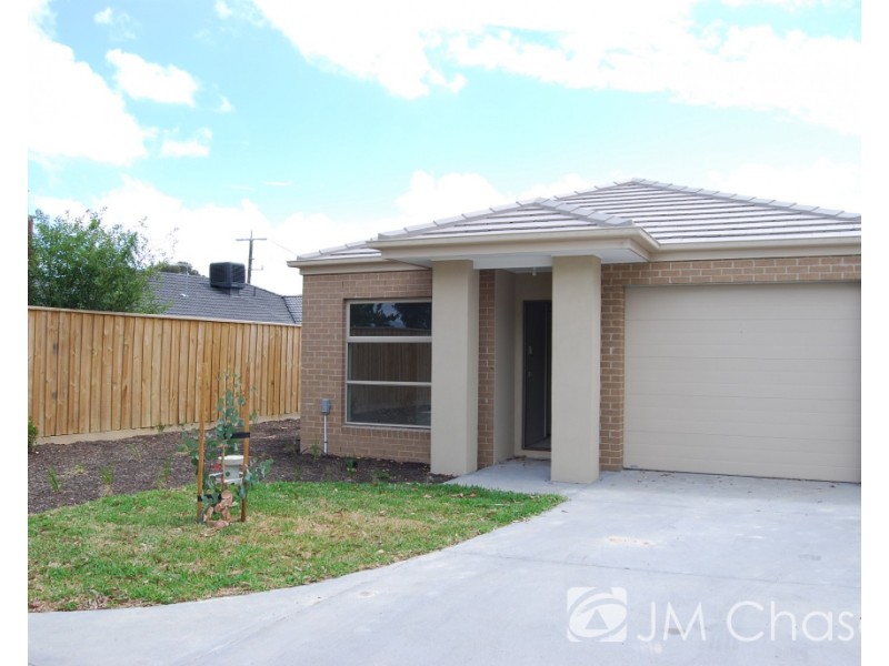 10/12 Irvine Street, Mitcham VIC 3132