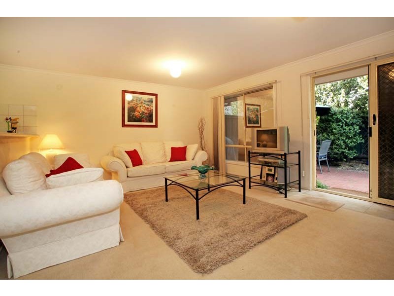 16 Heathcote Drive, Forest Hill VIC 3131