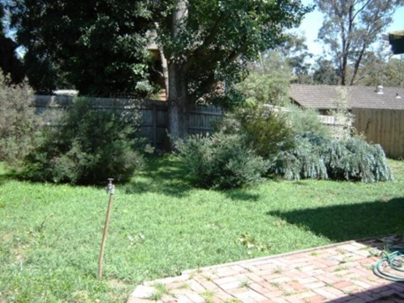 4 Bridgeford Avenue, Blackburn North VIC 3130