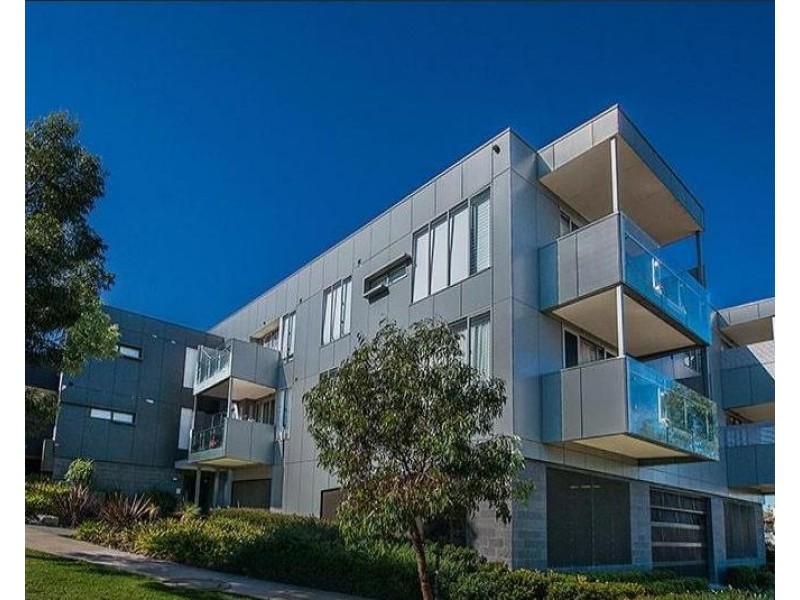 106/2 Yarra Bing Crescent, Burwood VIC 3125