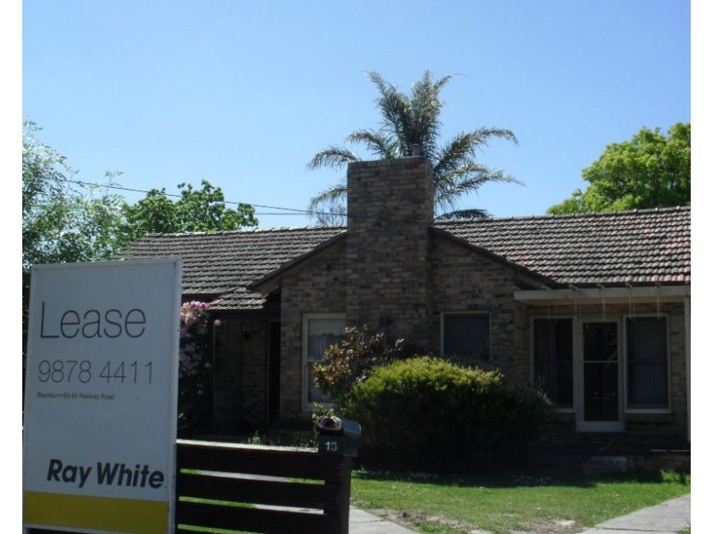 13 Summit Road, Burwood VIC 3125