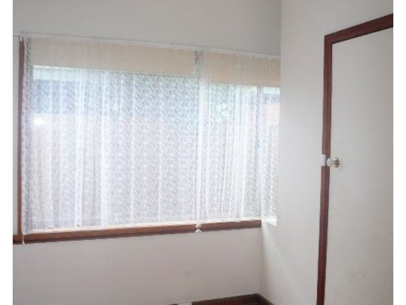 13 Summit Road, Burwood VIC 3125