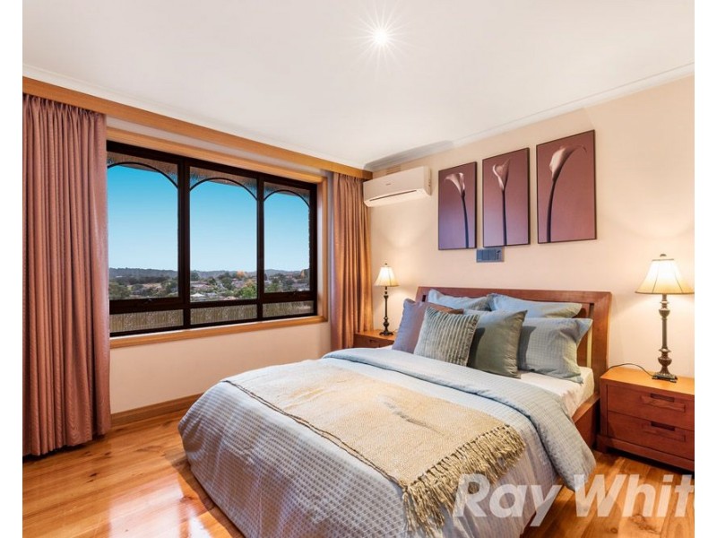 124 Anderson Creek Road, Doncaster East VIC 3109