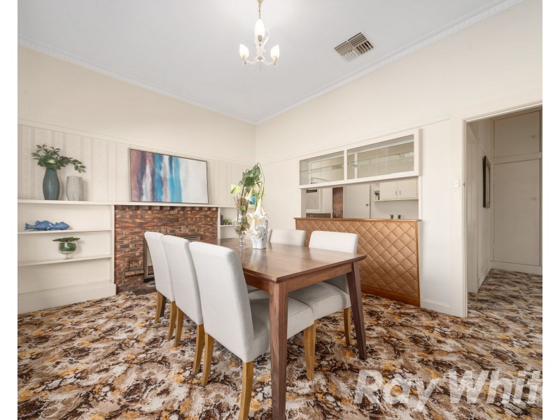 22 Malabar Road, Blackburn VIC 3130
