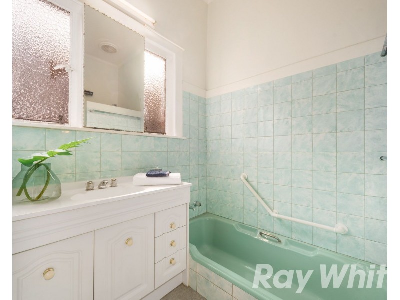 22 Malabar Road, Blackburn VIC 3130