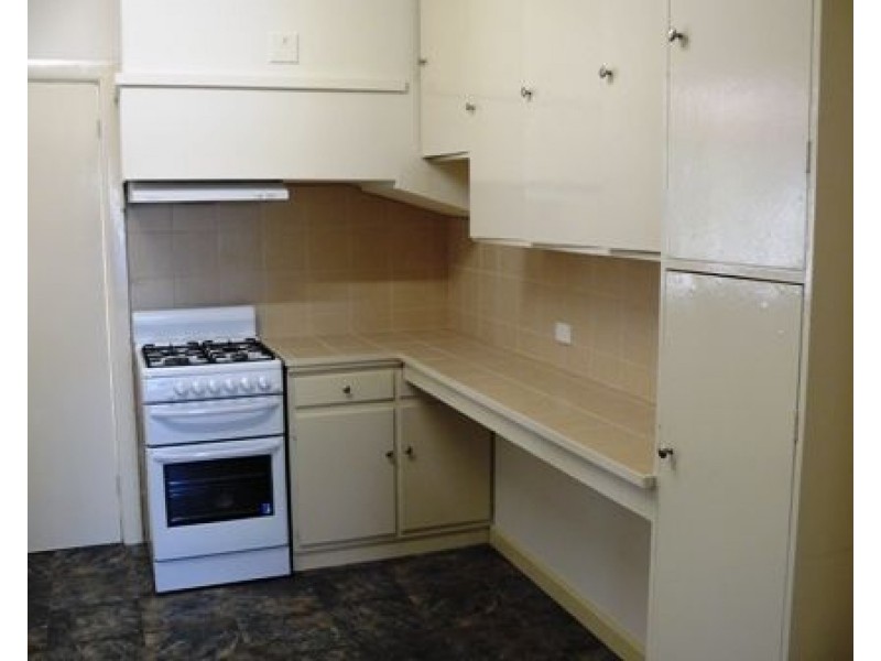 28 Linden Street, Blackburn VIC 3130