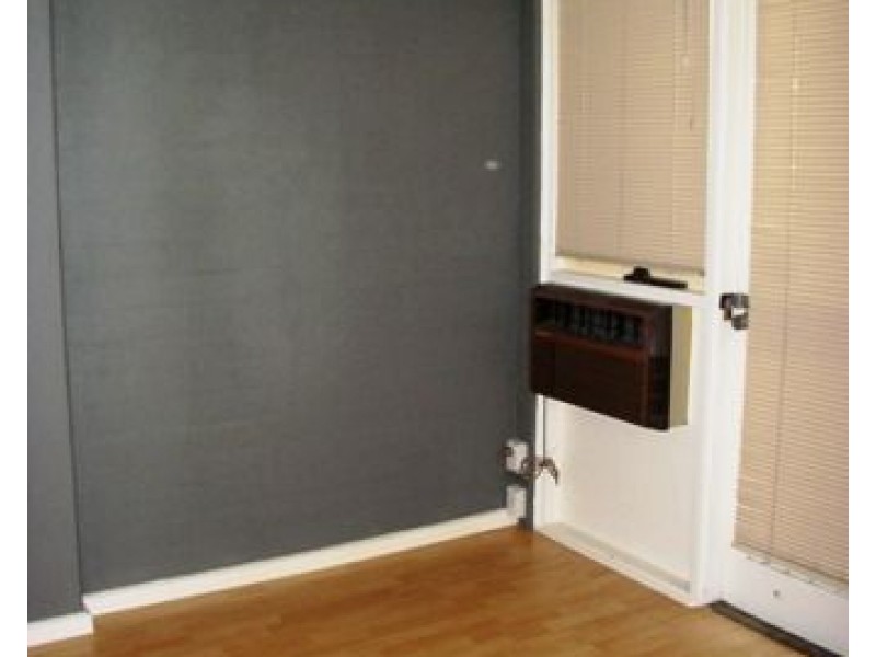 1/829 Park Street, Brunswick VIC 3056