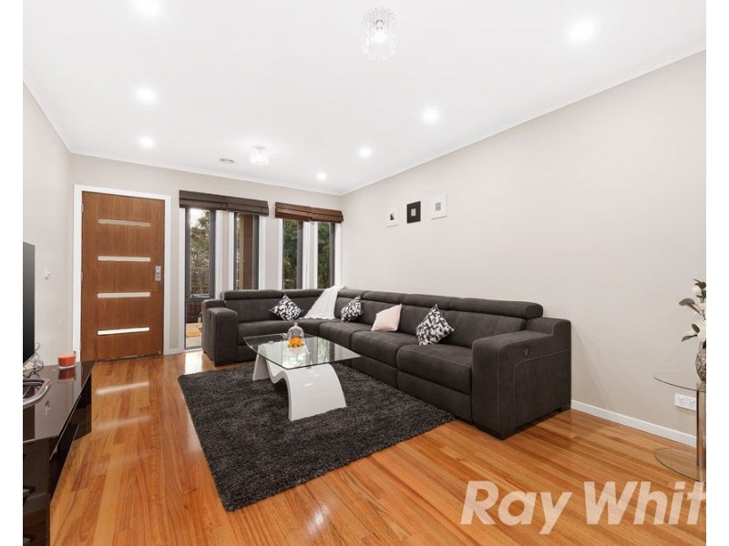 19A McGowans Lane, Burwood VIC 3125
