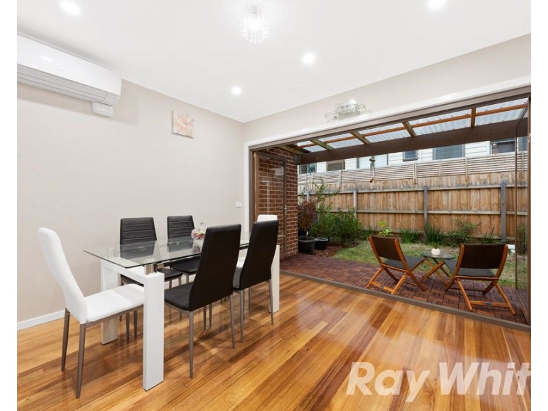 19A McGowans Lane, Burwood VIC 3125